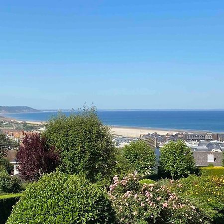 Appartement Avec Terrasse Vue Mer Trouville Sur Mer Bagian luar foto
